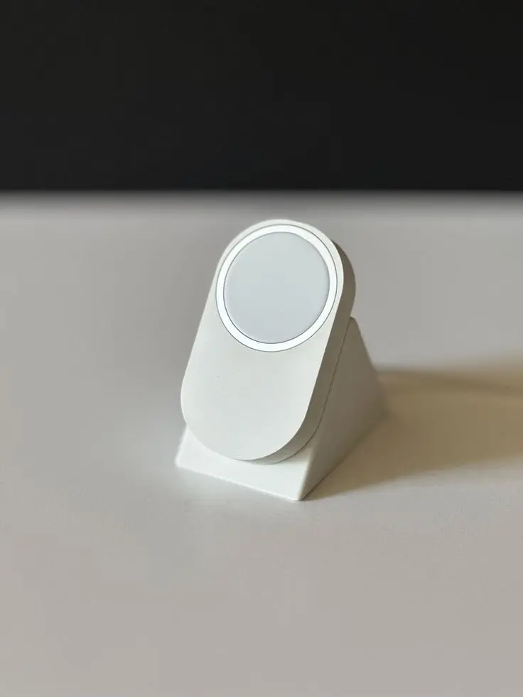Minimal MagSafe Phone stand